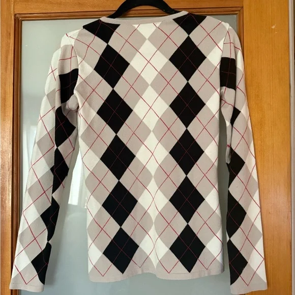 Burberry Argyle Fitted V-Neck Sweater - Black and White